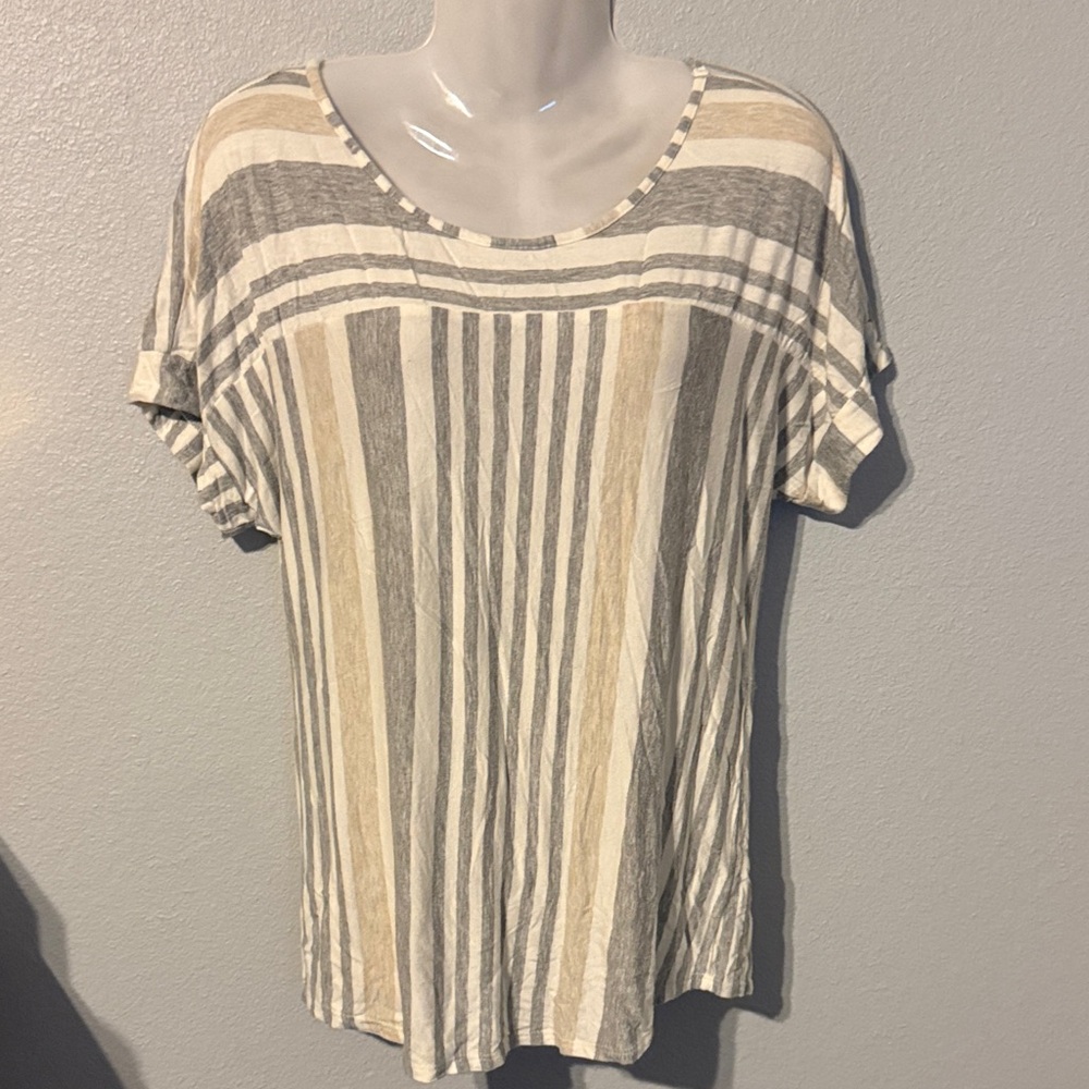 Striped Beige and Gray Short Sleeve Top